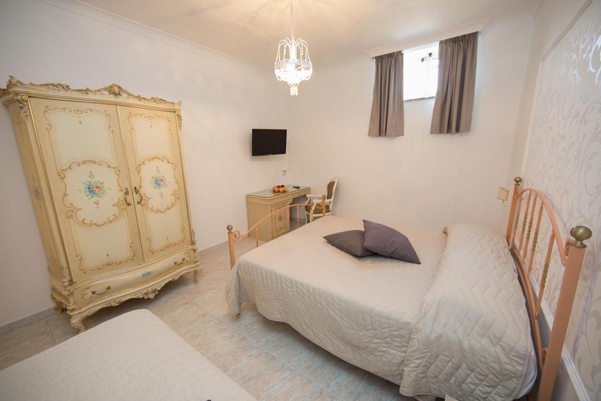 Hotel Imperiale Terzigno Kültér fotó