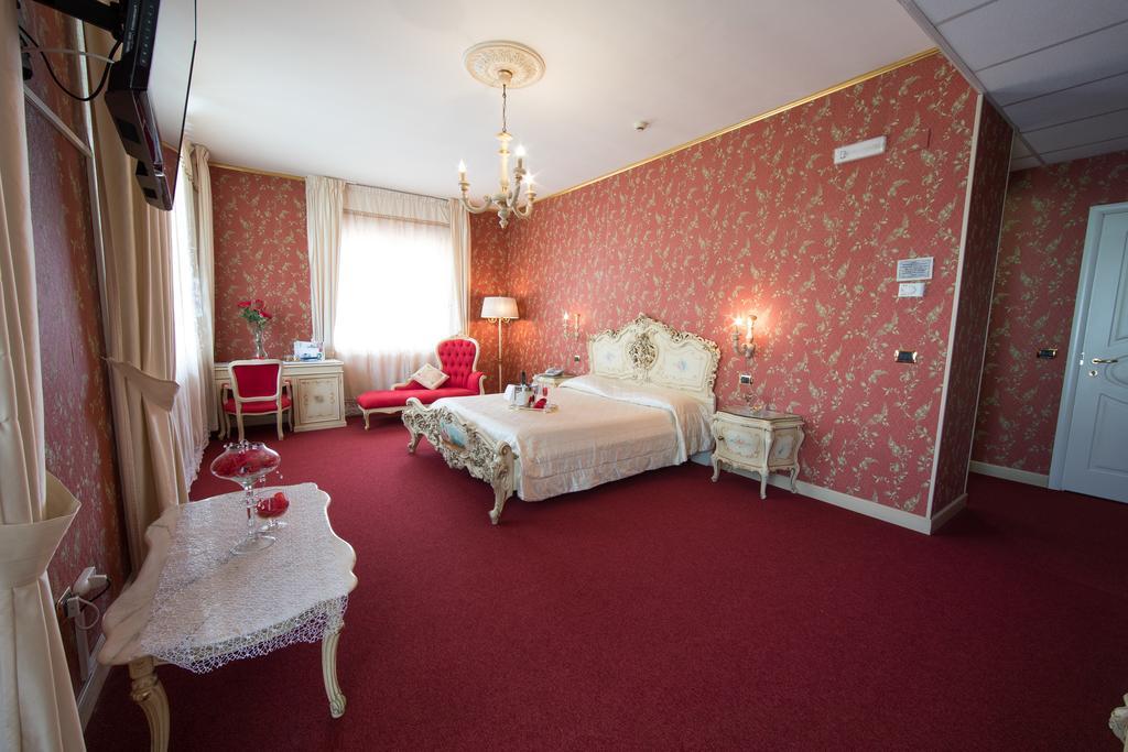 Hotel Imperiale Terzigno Szoba fotó