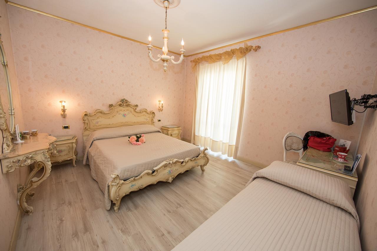 Hotel Imperiale Terzigno Kültér fotó